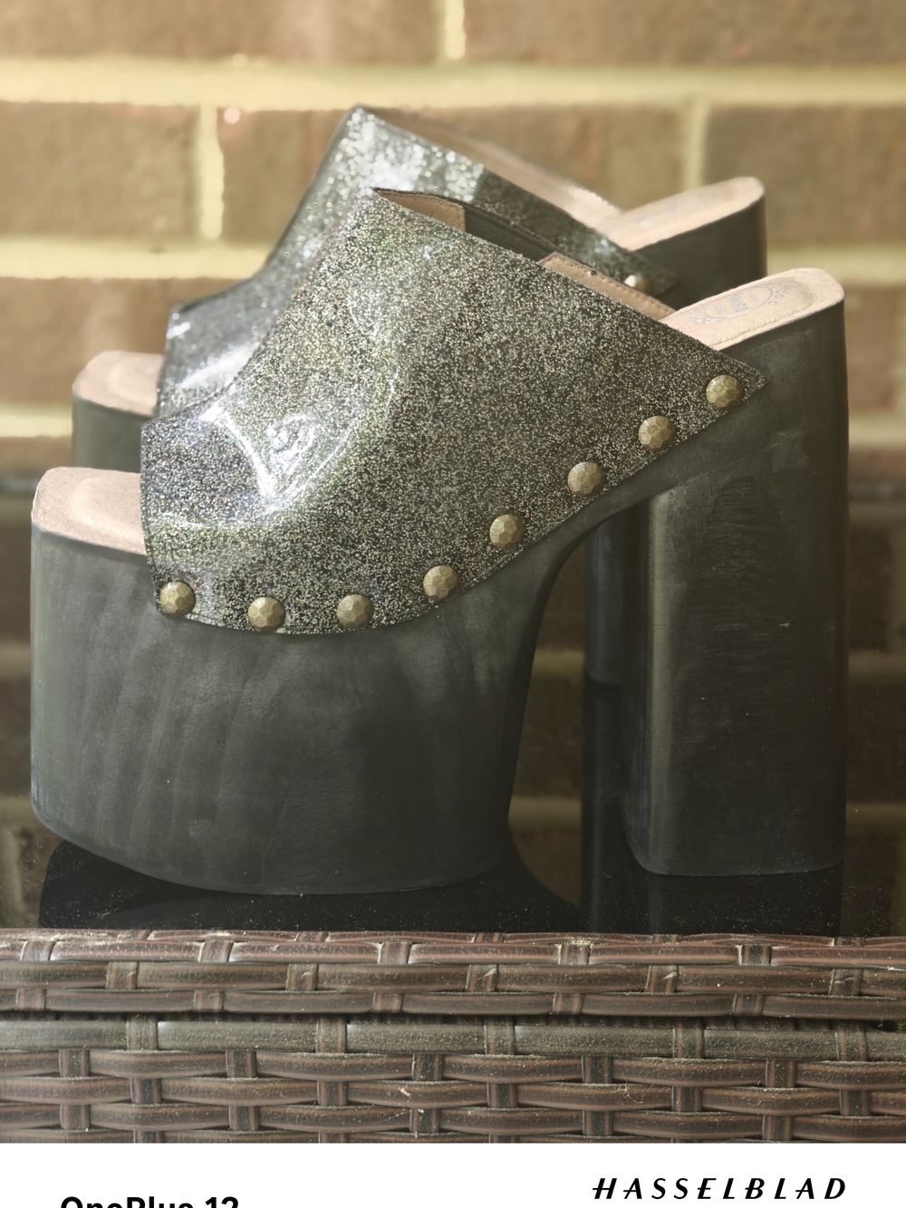 Jeffrey Campbell Black 🖤 Glitter Studded Platform Mules - Picture 6 of 11